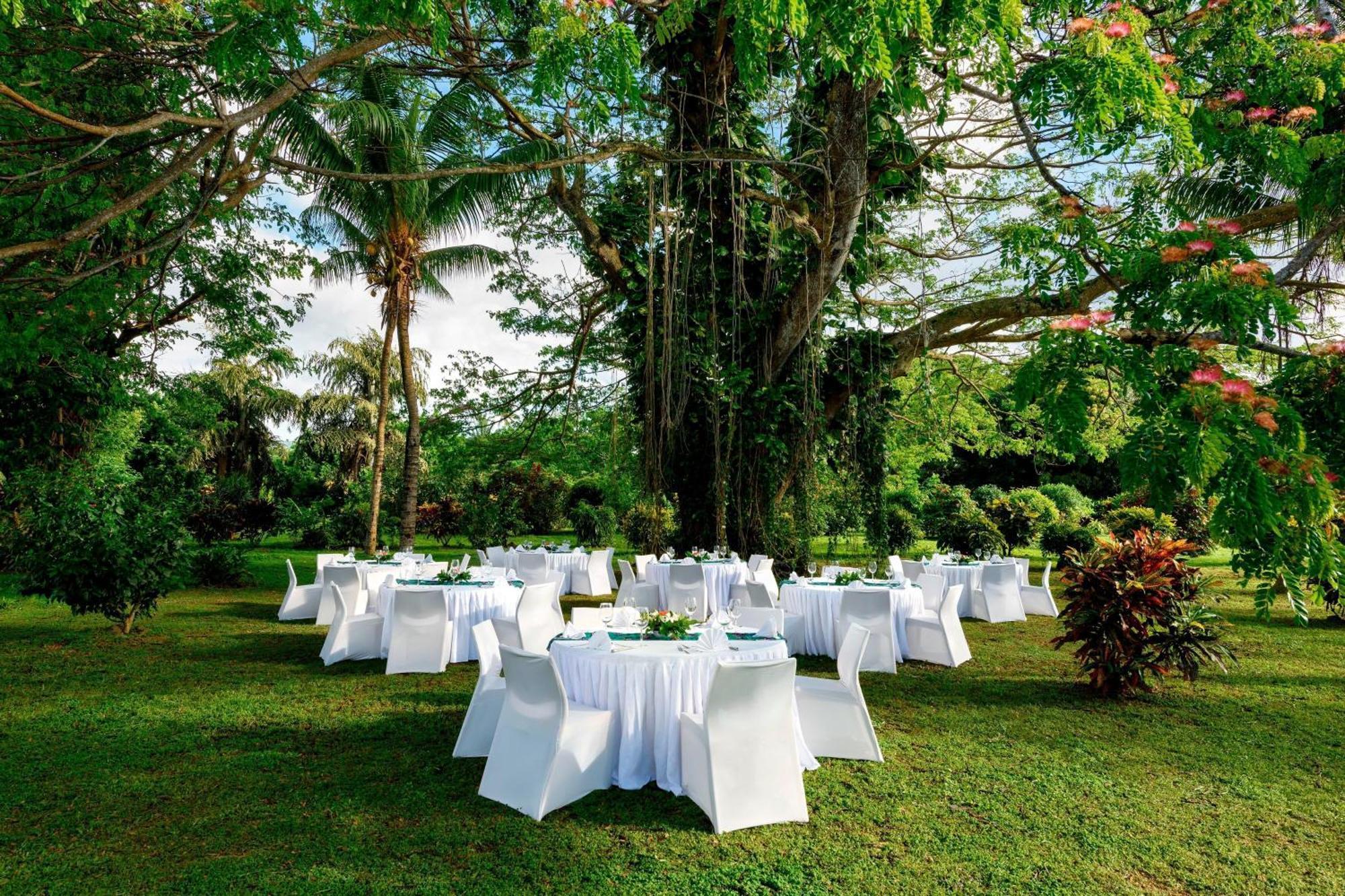 Sheraton Samoa Beach Resort Mulifanua Εξωτερικό φωτογραφία